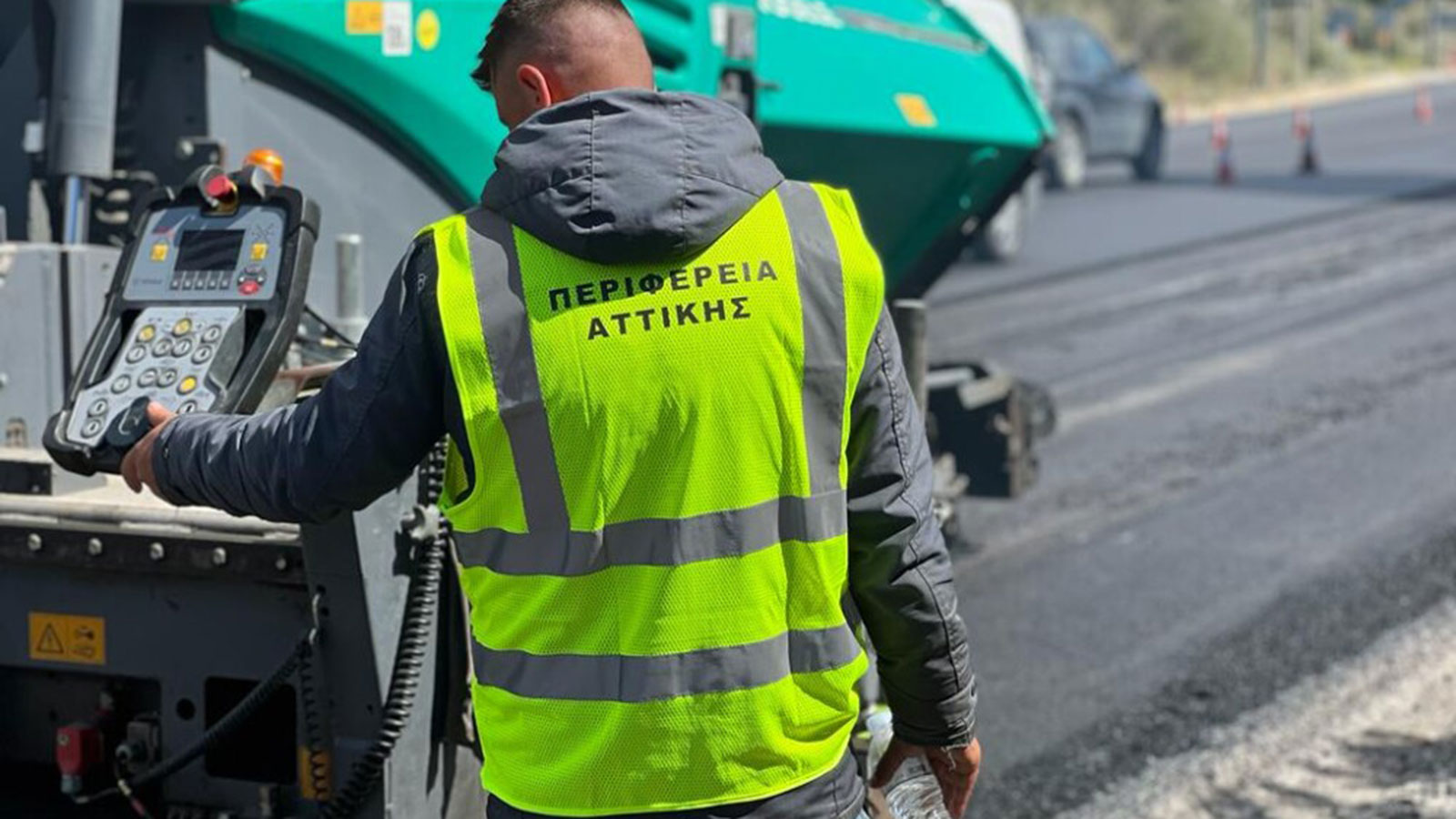 Νέα άσφαλτος αλλά και... κάμερες ταχύτητας στην Παραλιακή!  